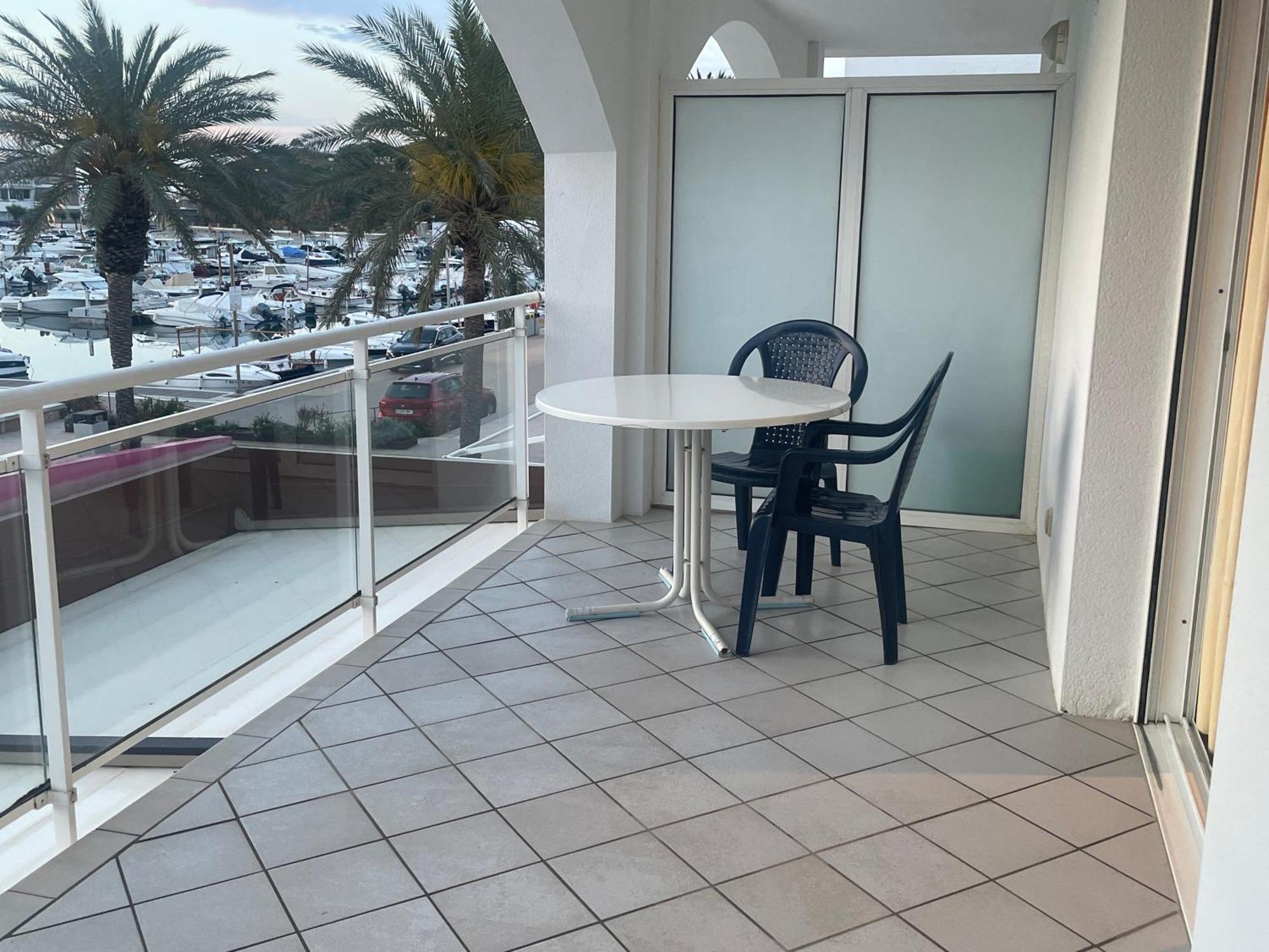 Platja Del Port Apartment Llanca Exterior photo