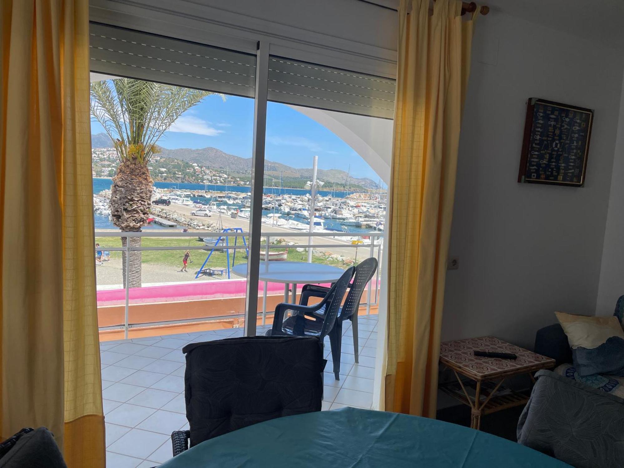 Platja Del Port Apartment Llanca Exterior photo